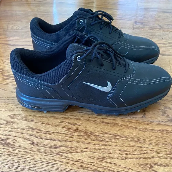Nike Heritage Men's Black Golf Shoes size 10 NEW IN BOX