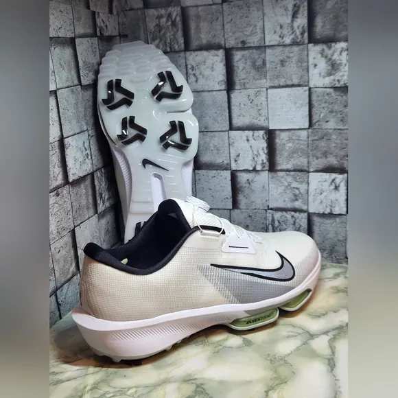 Nike Infinity Tour BOA 2 Golf W White Pure Platinum Green Size 11.5 .
