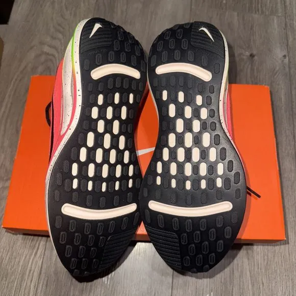 Nike Journey Run Hot Punch women’s Size 7 HJ7352-674 NWT