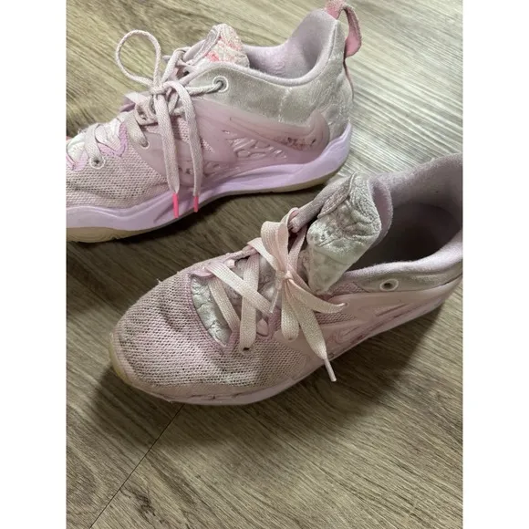 Nike KD 15 NRG 'Aunt Pearl' DQ3851-600 Men's Shoes