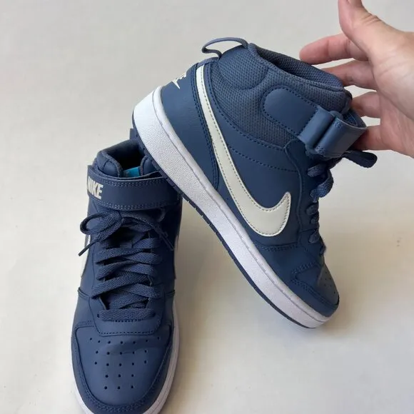 Nike kids Court Borough Mid 2 , blue/white, size 5Y