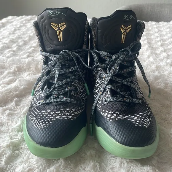 🔥Nike Kids Kobe 9🔥Elite Basketball Shoes size 5Y