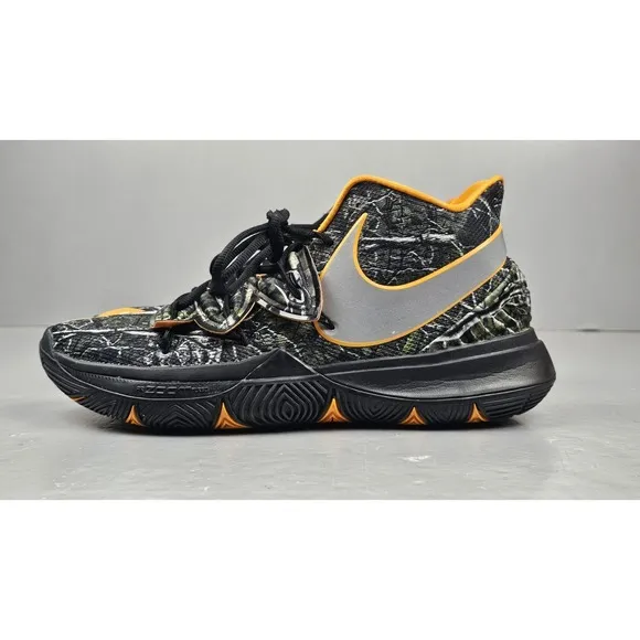 Nike Kyrie 5 Taco PE Basketball Shoes Mens 11.5. Camo Orange Sneaker