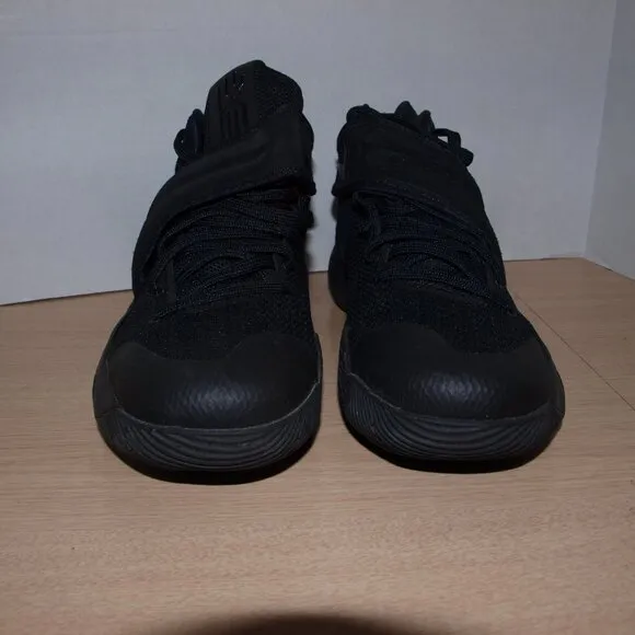 NIKE Kyrie Iriving 2 Triple Black Playoff JBY Basketball Shoes Size 11