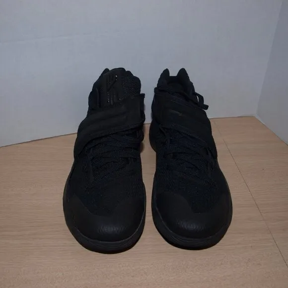 NIKE Kyrie Iriving 2 Triple Black Playoff JBY Basketball Shoes Size 11