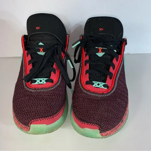 Nike Lebron Pink Diamond Collection XX 20 Night Maroon Sneakers, Size 7Y / 8.5W