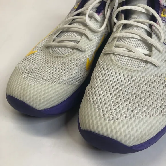 Nike LeBron Witness IV Basketball Shoes Purple Gold Mens Size 9.5