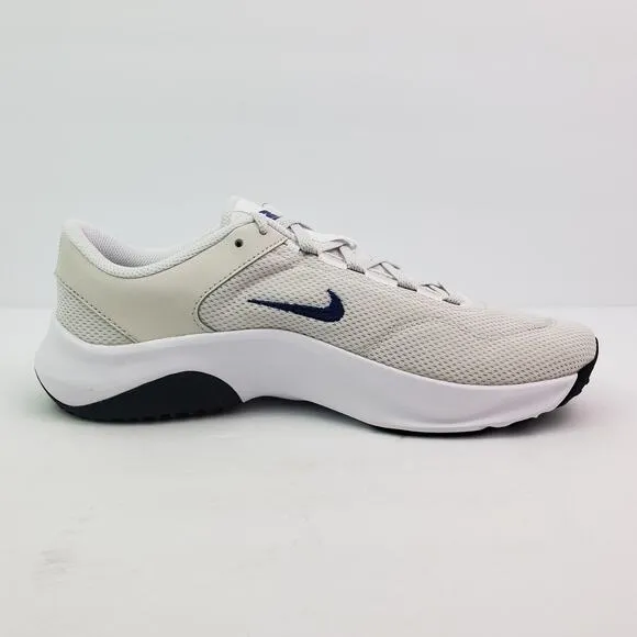 Nike Legend Essentials 3 NN Mens Size 8.5 Platinum Tint Court Blue Sneaker Shoes