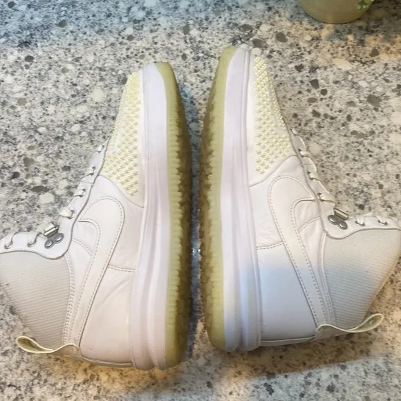 Nike Lunar Force 1 Duckboot white high top sneakers size 6.5 Youth EUR 39