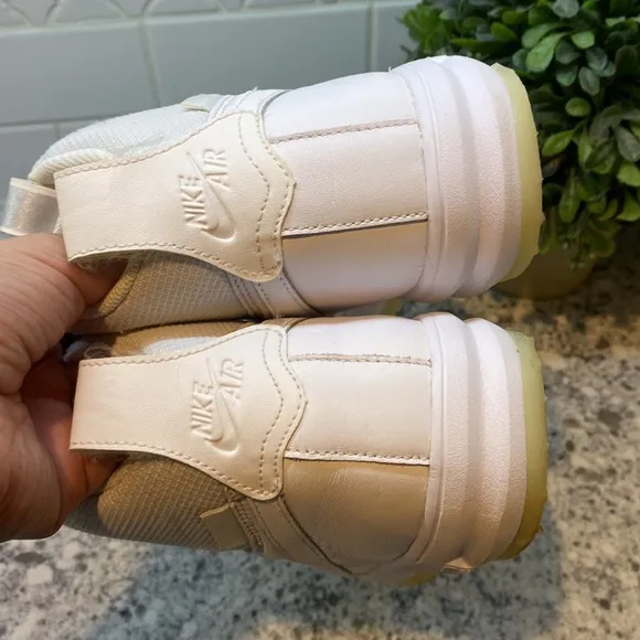 Nike Lunar Force 1 Duckboot white high top sneakers size 6.5 Youth EUR 39