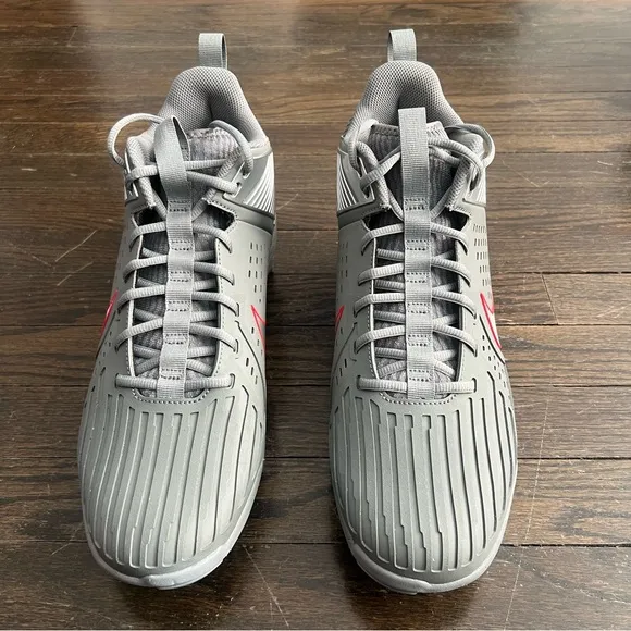 Nike Men's Gray and Red Sports Shoes