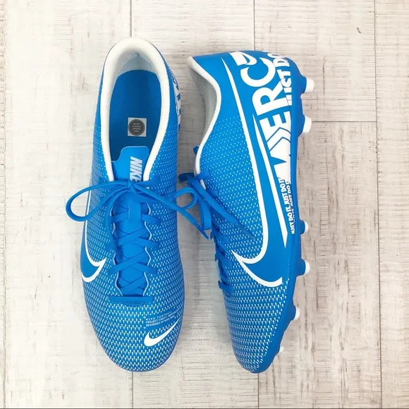 Nike Mercury Vapor 13 Club FG/MG Soccer Shoes Men