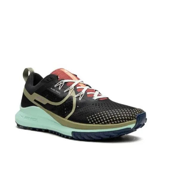 Nike Pegasus Trail 4Black/Alligator/Canyon Rust/Mint Trail Running Shoes Sz10.5