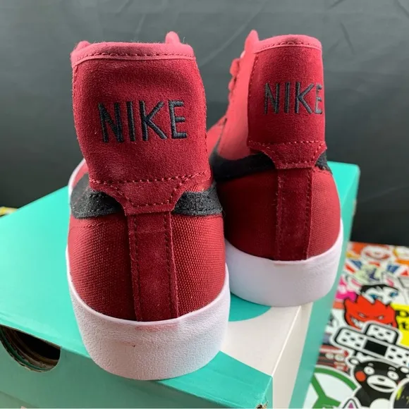 Nike SB Blazer Court Mid Red Mens Various Sizes