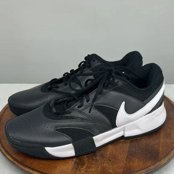 Nike Shoes Mens 11.5 Court Lite 4 Black White Sneakers Tennis Pickball Athletic