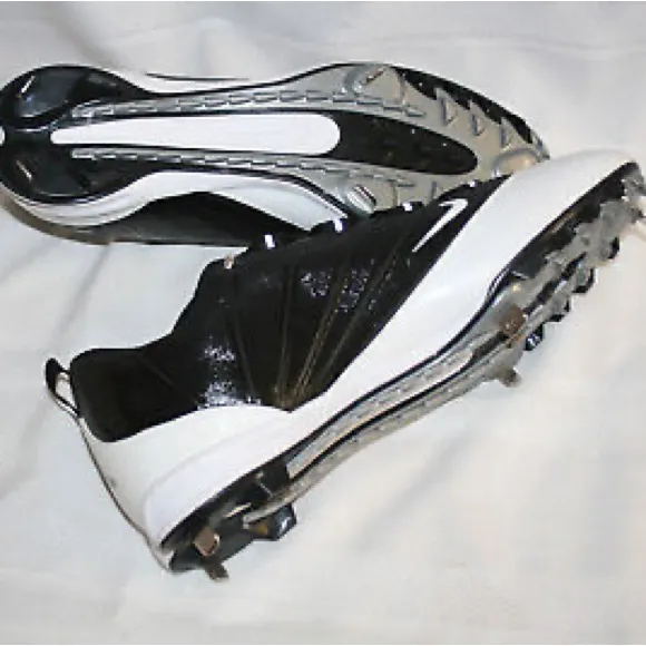 Nike Speed Cleats sz 15 NEW Sneakers Athletic Shoes Golf Baseball Field Mens