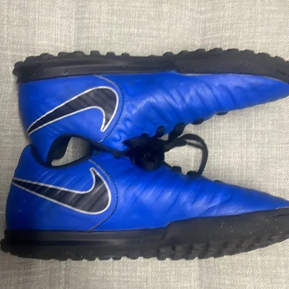 NIKE TIEMPO LEGEND VII ACADEMY TURF SOCCER SHOES - RACER BLUE