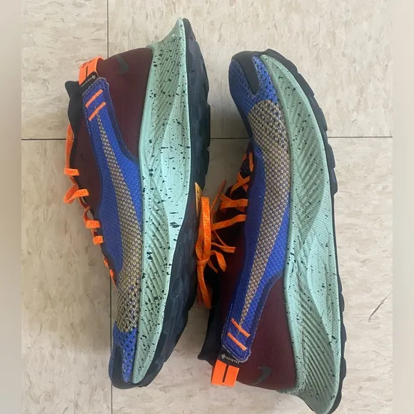Nike Trail Pegasus GTX Shoes Size 9,5 Color Blue Orange