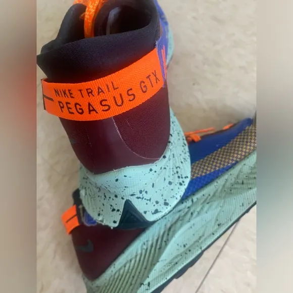 Nike Trail Pegasus GTX Shoes Size 9,5 Color Blue Orange