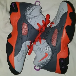 Nike turf shoes