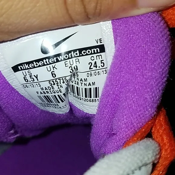 Nike turf shoes