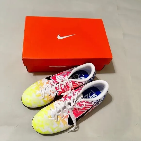 Nike Vapor 13 Academy Jr Men’s Artificial Turf Soccer Shoe A17995-104  7.5