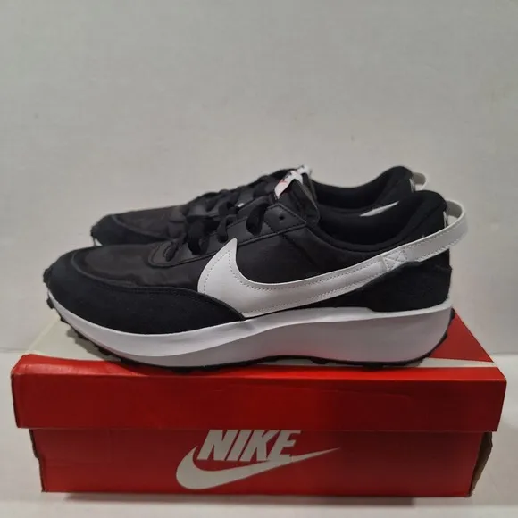 NIKE WAFFLE DEBUT Men's Suede Athletic Running Low Top Shoes Sneaker Size 11 NEW