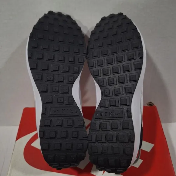 NIKE WAFFLE DEBUT Men's Suede Athletic Running Low Top Shoes Sneaker Size 11 NEW