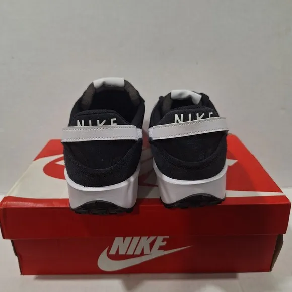 NIKE WAFFLE DEBUT Men's Suede Athletic Running Low Top Shoes Sneaker Size 11 NEW