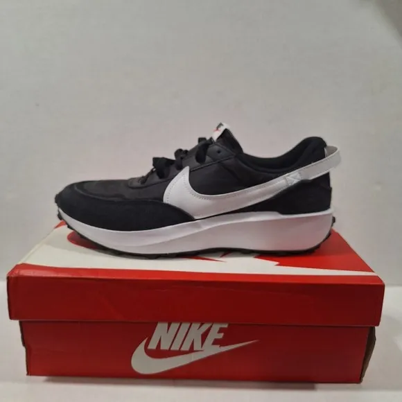 NIKE WAFFLE DEBUT Men's Suede Athletic Running Low Top Shoes Sneaker Size 11 NEW