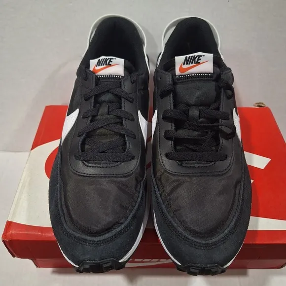 NIKE WAFFLE DEBUT Men's Suede Athletic Running Low Top Shoes Sneaker Size 11 NEW
