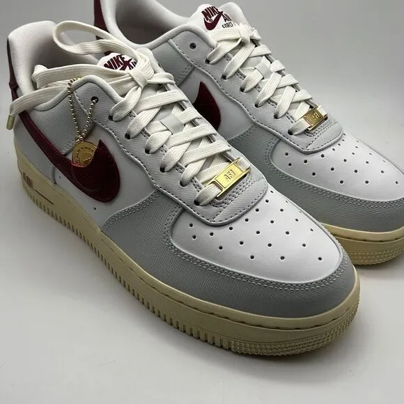 Nike Women's Air Force 1 '07 SE Shoes / women’s 8.5-New with box