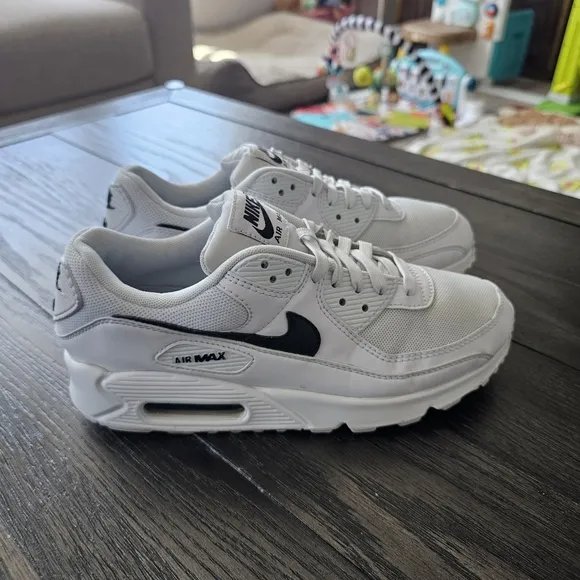 Nike Women's Air Max 90 Sneakers