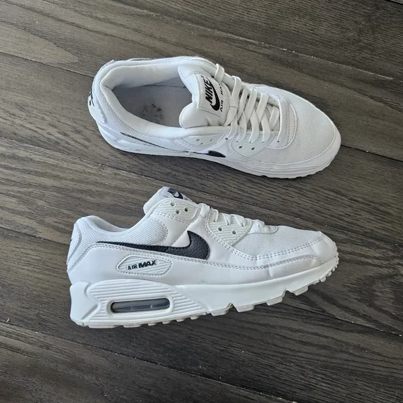 Nike Women's Air Max 90 Sneakers