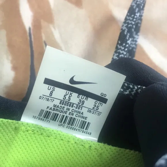 Nike Women’s Zoom Wildhorse Trail Running Shows