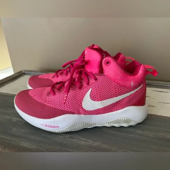 Nike Zoom Rev ‘Kay Yow” Breast Cancer Shoes - Size 10.5 Womens