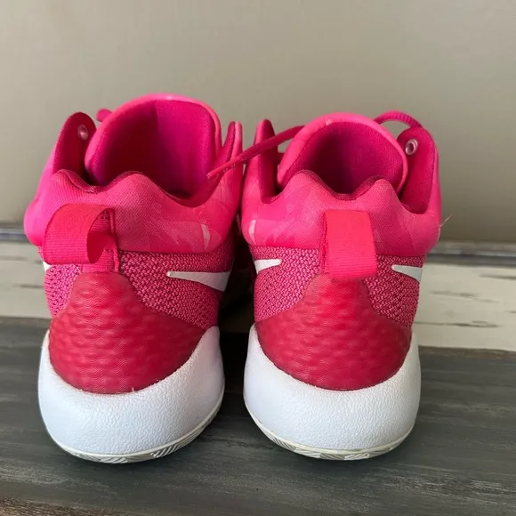 Nike Zoom Rev ‘Kay Yow” Breast Cancer Shoes - Size 10.5 Womens