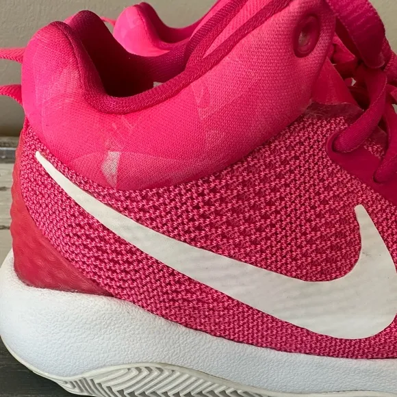 Nike Zoom Rev ‘Kay Yow” Breast Cancer Shoes - Size 10.5 Womens