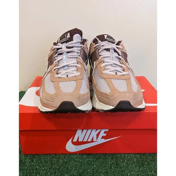 Nike Zoom Vomero 5 'Dusted Clay' Brown Sail HF1553-200 Men's Size 12