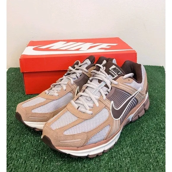 Nike Zoom Vomero 5 'Dusted Clay' Brown Sail HF1553-200 Men's Size 12
