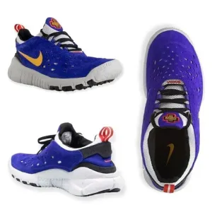 NIKE Free Run Trail Boys Running Shoes Blue Size 4