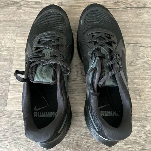 Nike Quest 5 Men's Road Running Shoes size 10