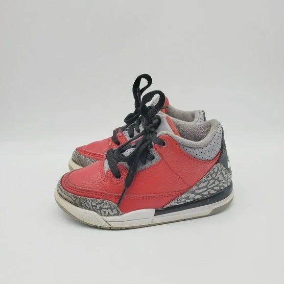 Nike Unisex Kids Low Top Athletic Shoes Size 11C