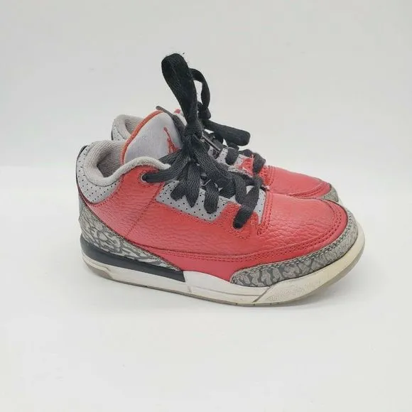 Nike Unisex Kids Low Top Athletic Shoes Size 11C