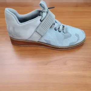 Nobull Project Lifter Shoes Men Sz 7 Women 8.5 Gray Black Weightlifting Training