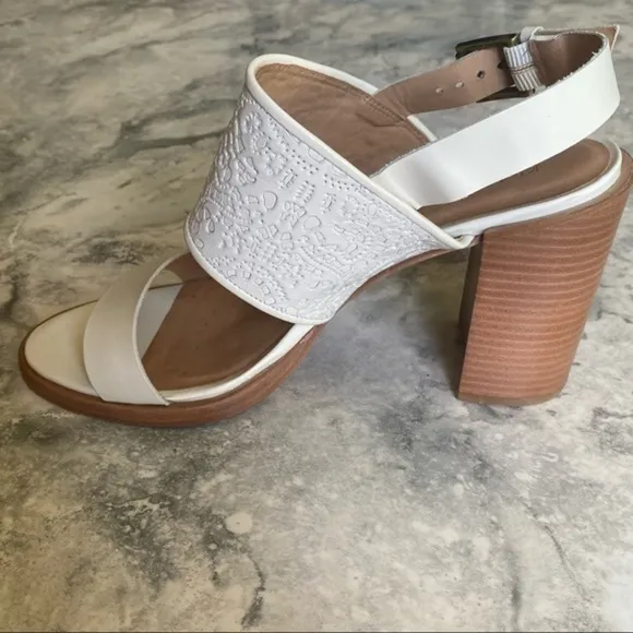 Nordstrom Klub Nico White Leather Wood Stacked Chunky Block High Heel Sandal