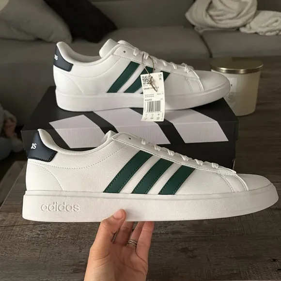 NWT Adidas Grand Court 2.0 Men's Shoes - ID4465
