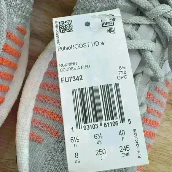 NWT Adidas PulseBoost HD Running Sneakers Ws Sz 8 Gray &amp; Coral Athletic Training