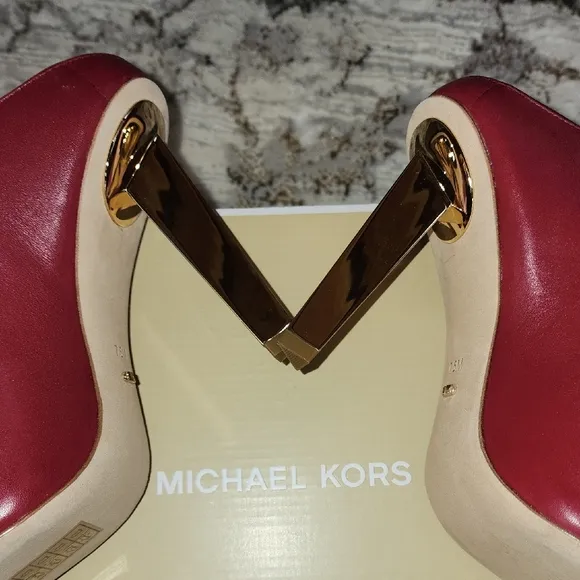 NWT - Elegant Red Leather Women's Mules Michael Kors Halle