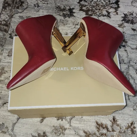 NWT - Elegant Red Leather Women's Mules Michael Kors Halle